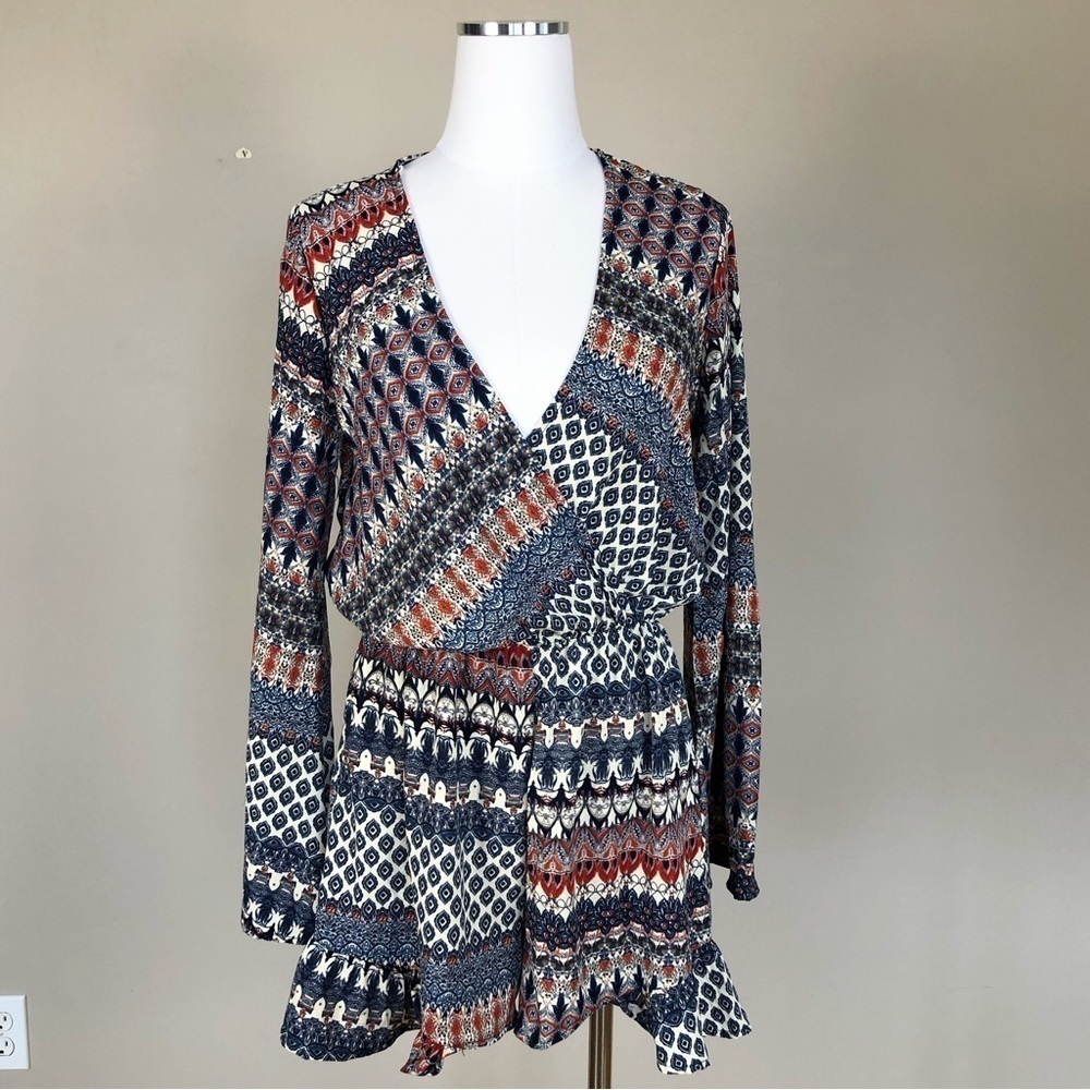 Boho romper shorts jumper v neck long sleeves ruffles lightweight L